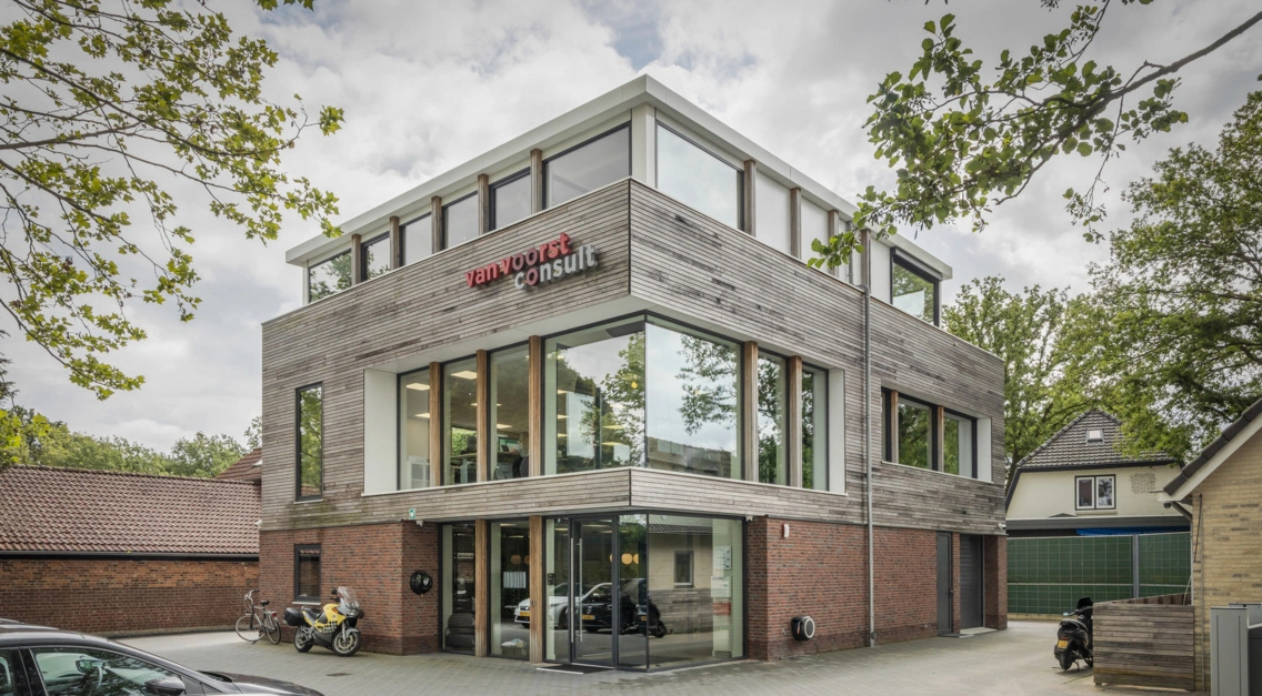 Aluminium kozijnen kantoorgebouw Amersfoort