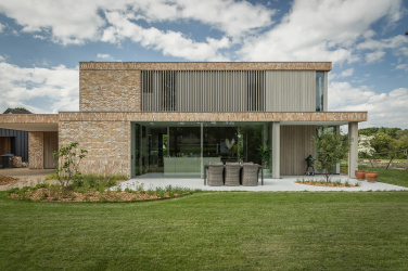 Kleurkeuze en afwerking: hoe kiest u de juiste stijl?